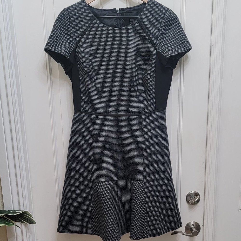 J Crew Checkered Flutter Dress wool blend F5923 Size 8